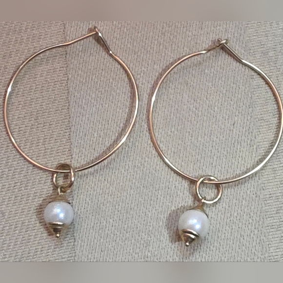 14K GENUINE CULTURED PEARL EARRINGS AND PENDANT 2.56 Grams - Picture 2 of 6